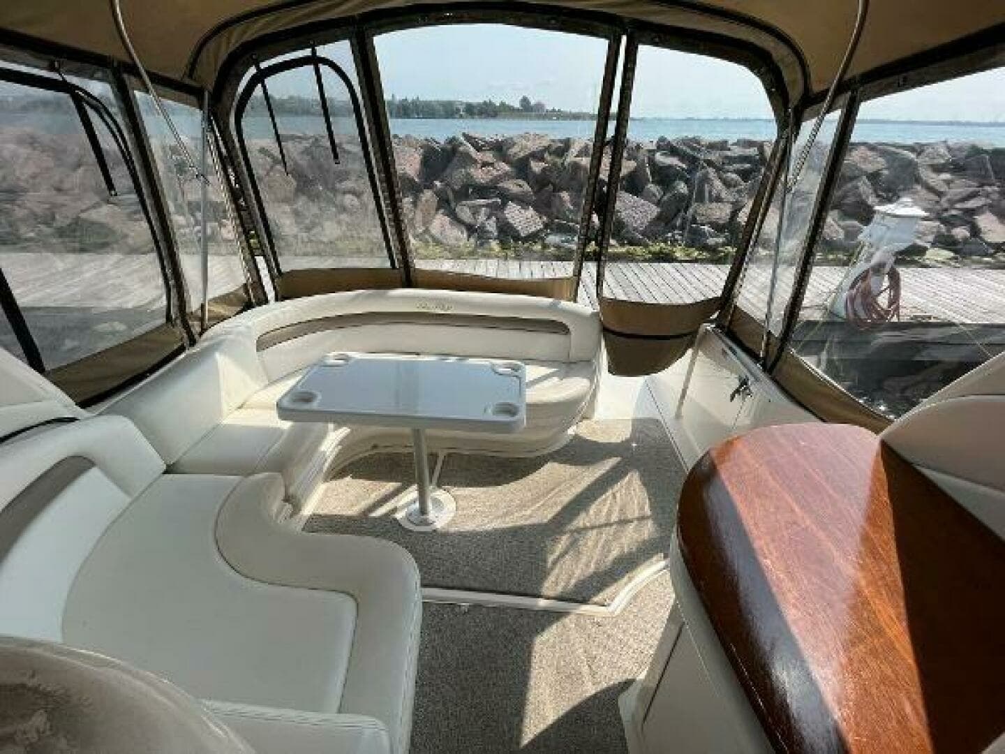 2003 Sea Ray 340 Sundancer 34