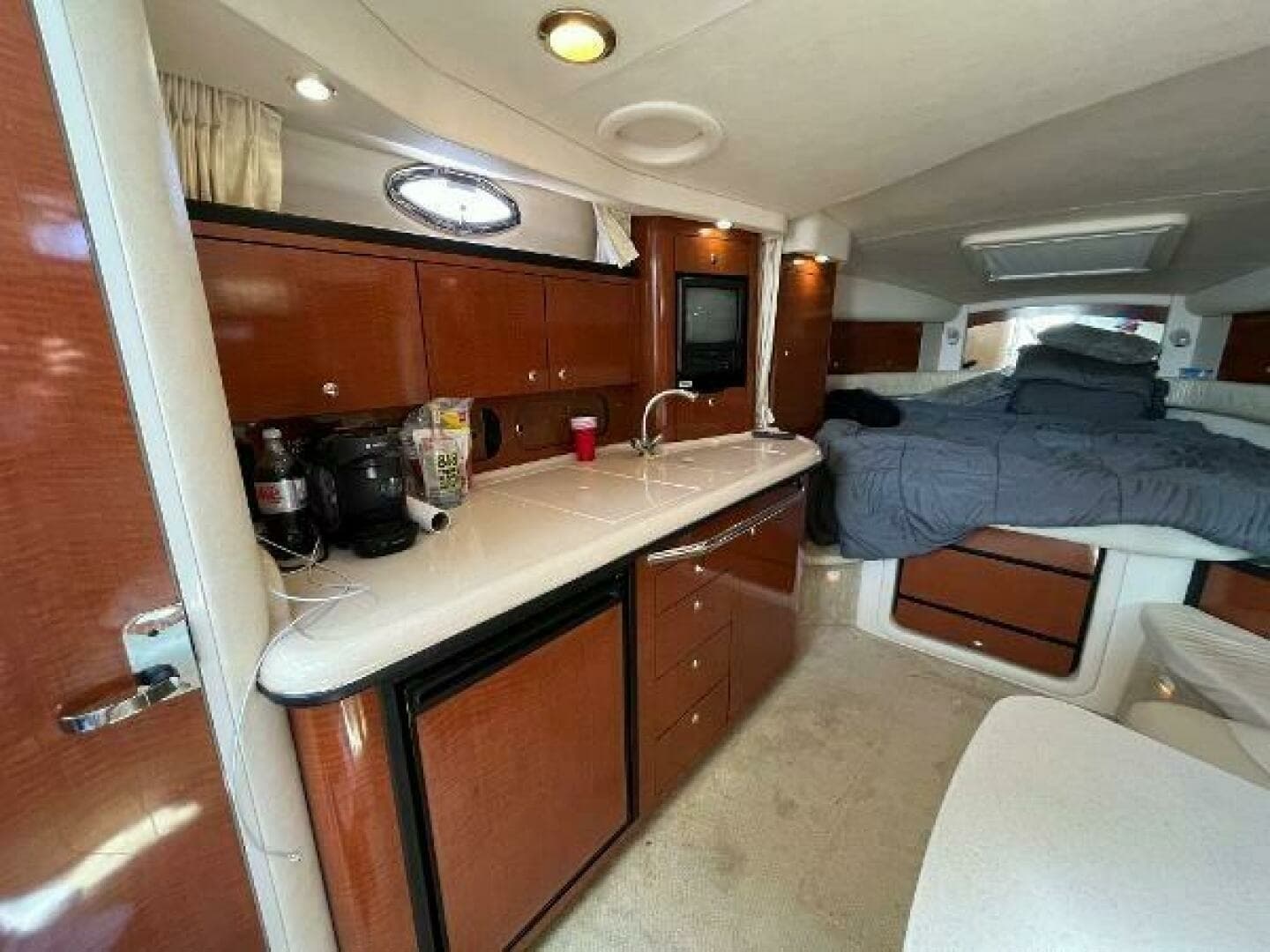 2003 Sea Ray 340 Sundancer 34