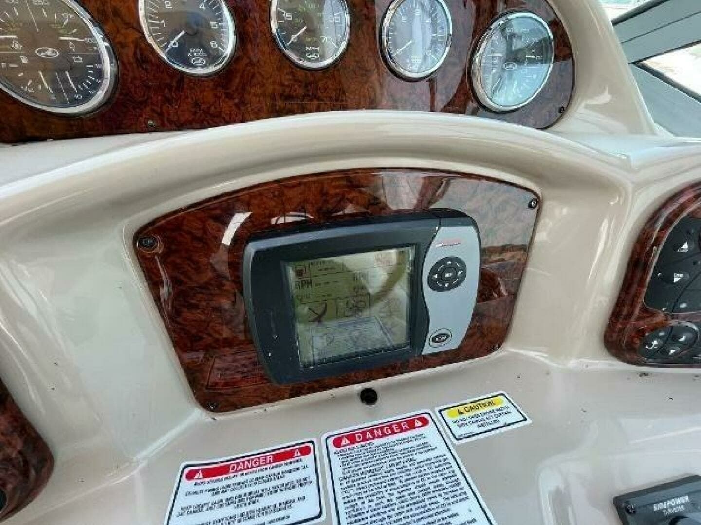 2003 Sea Ray 340 Sundancer 34