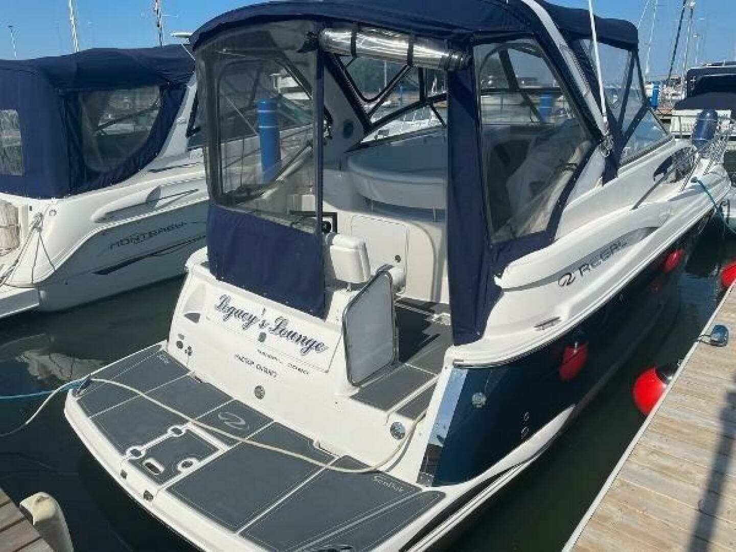 2005 Regal 3060 Window Express 30