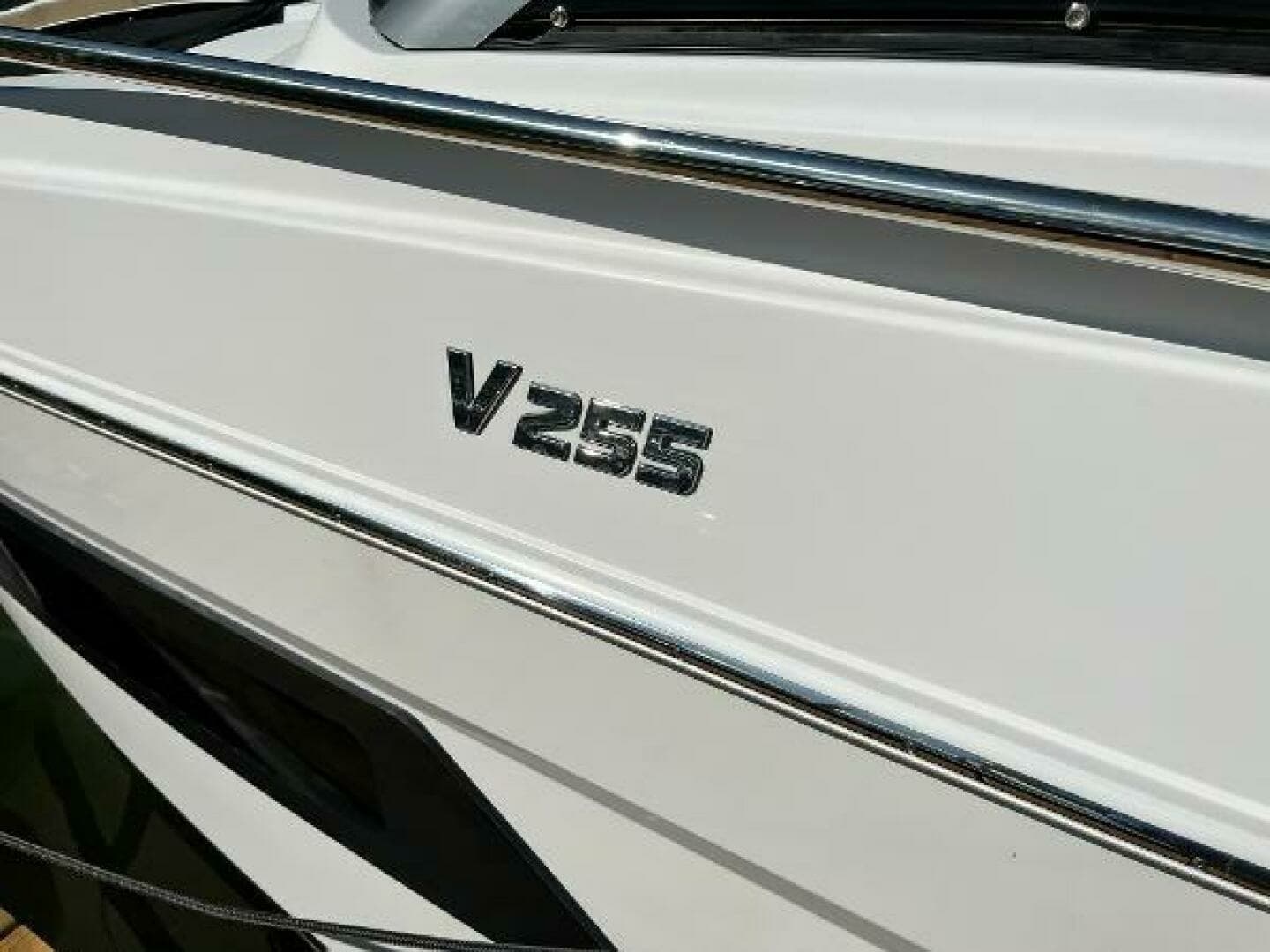 2016 Four Winns V255 25