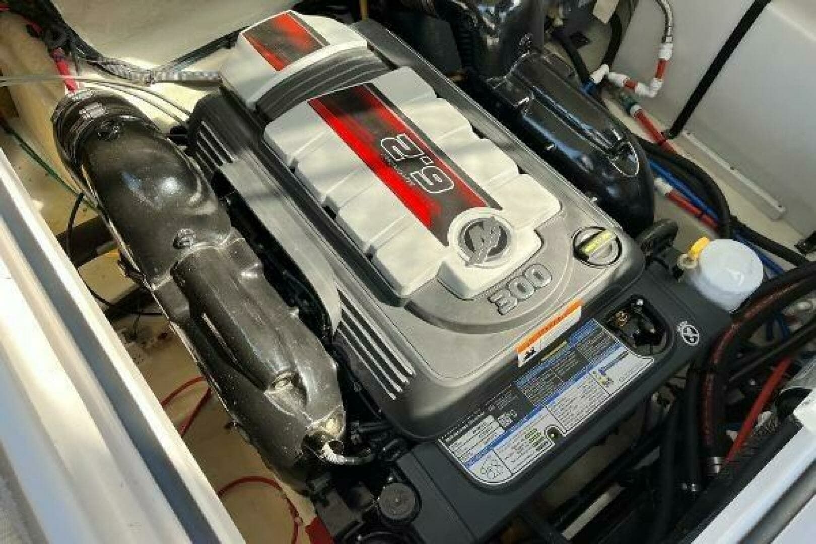 2016 Four Winns V255 25