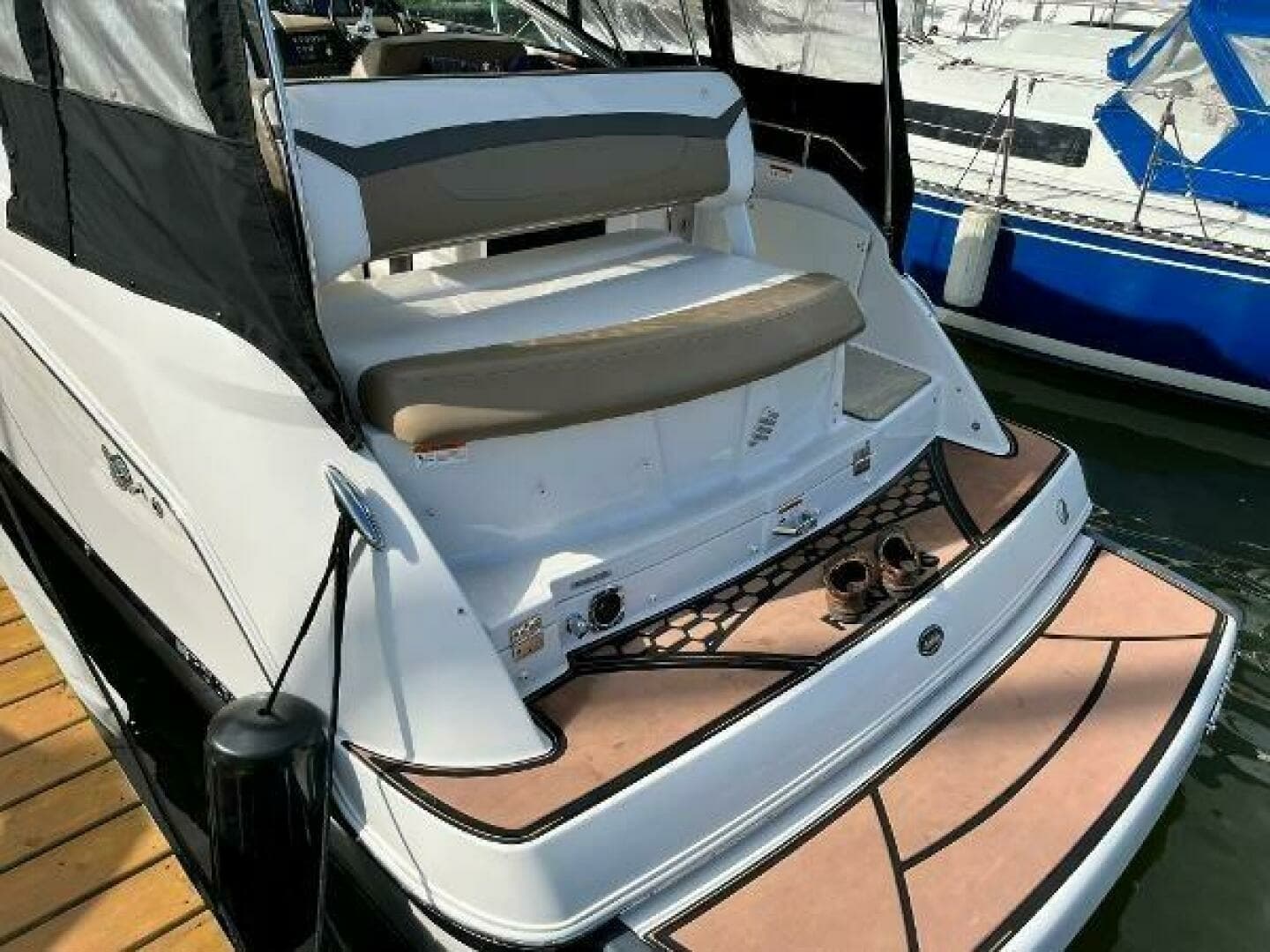 2016 Four Winns V255 25