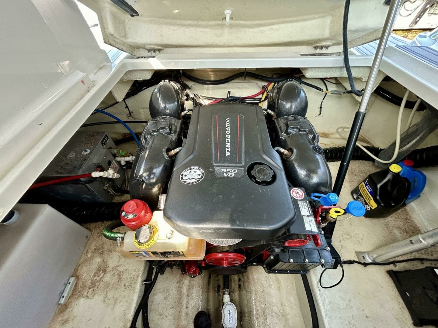 2018 Monterey 295 Sport Yacht 29