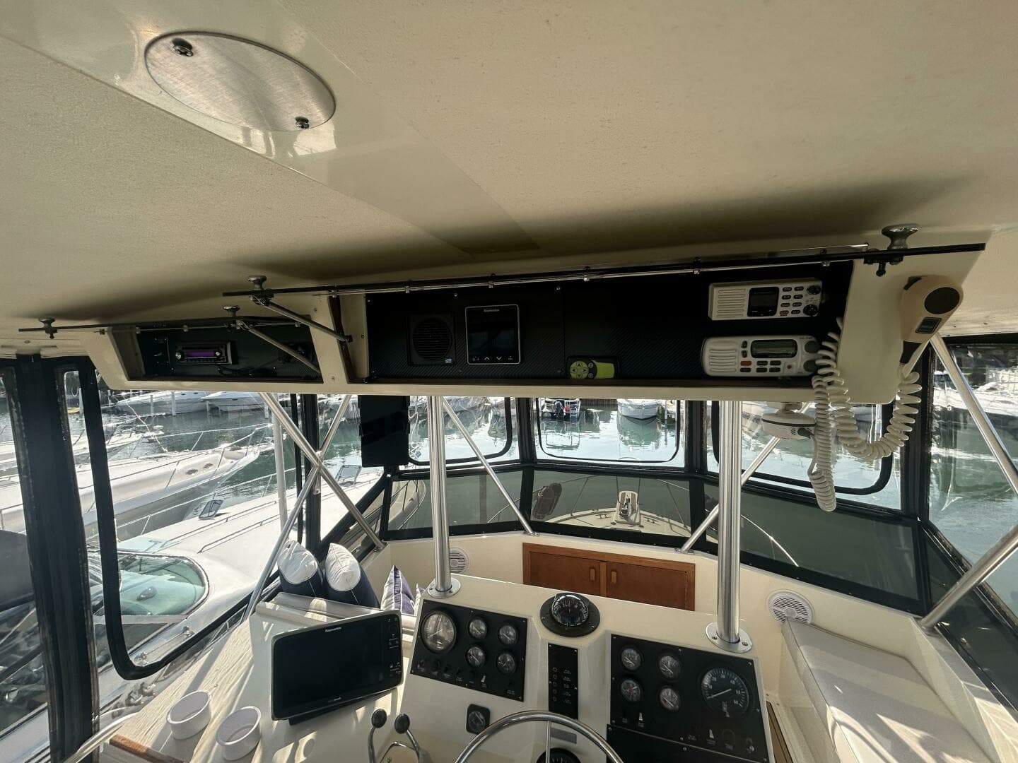 1986 Viking Boats 35 Convertible 35