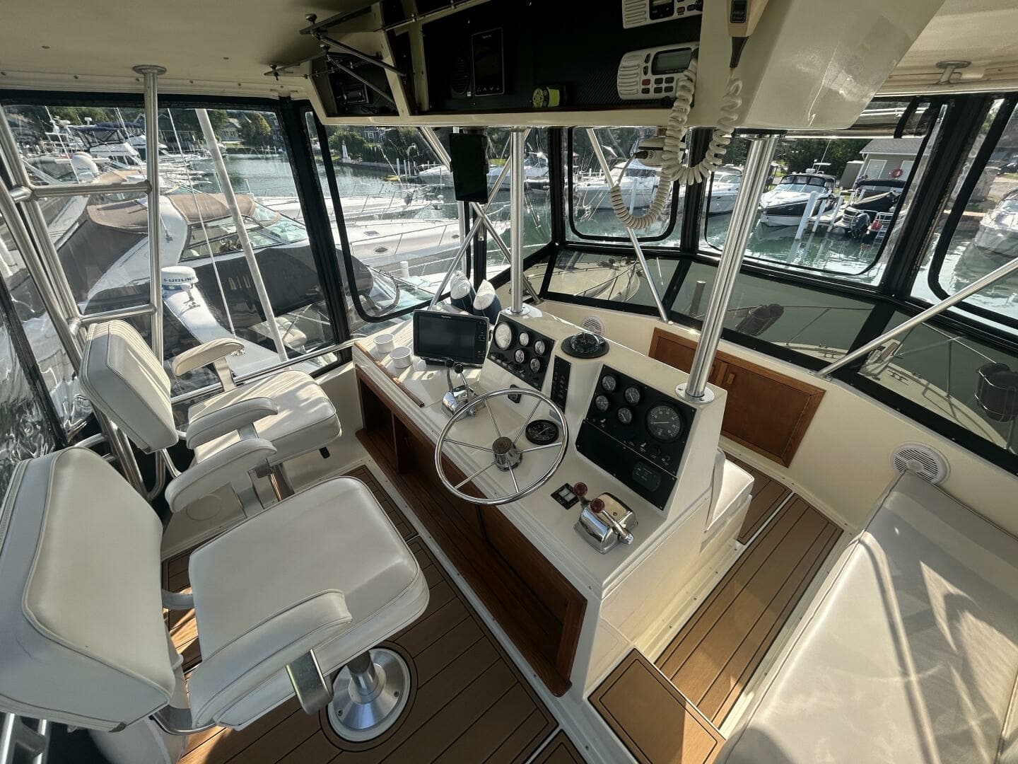 1986 Viking Boats 35 Convertible 35