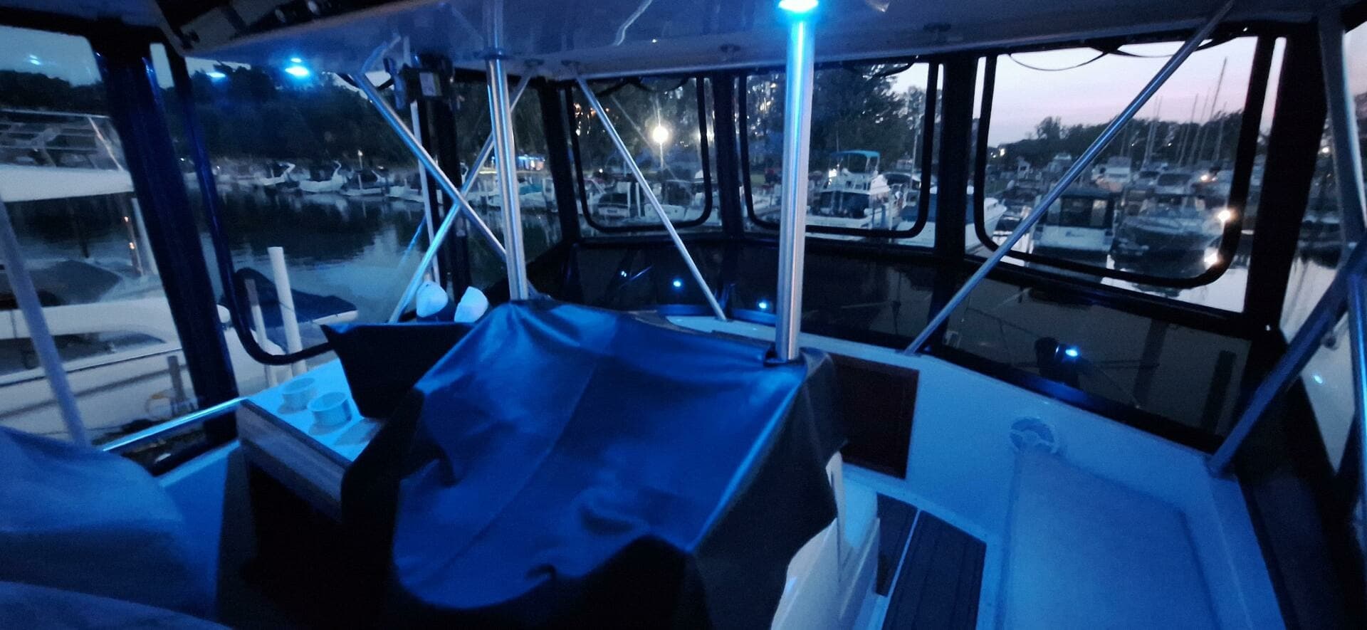 1986 Viking Boats 35 Convertible 35