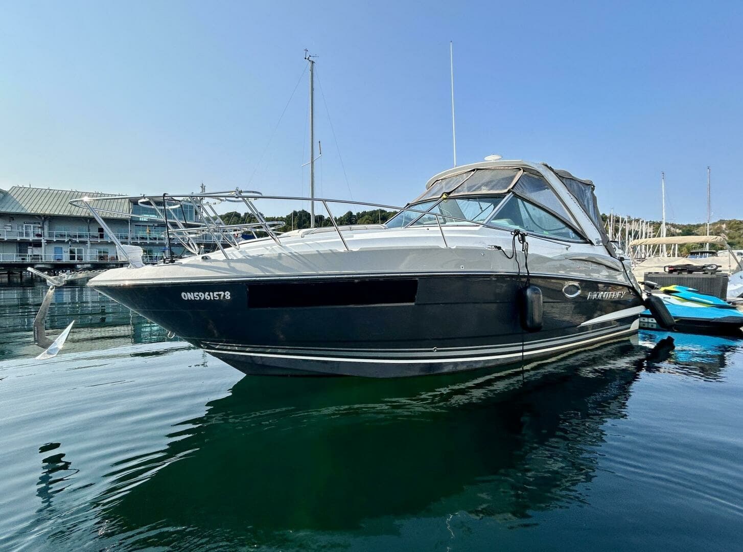 2018 Monterey 295 Sport Yacht 29