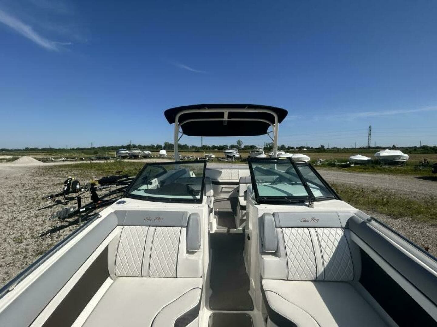 2016 Sea Ray 270 Sundeck 27
