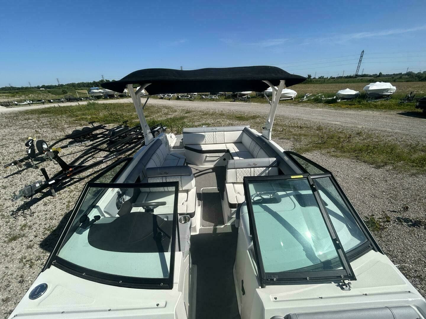 2016 Sea Ray 270 Sundeck 27