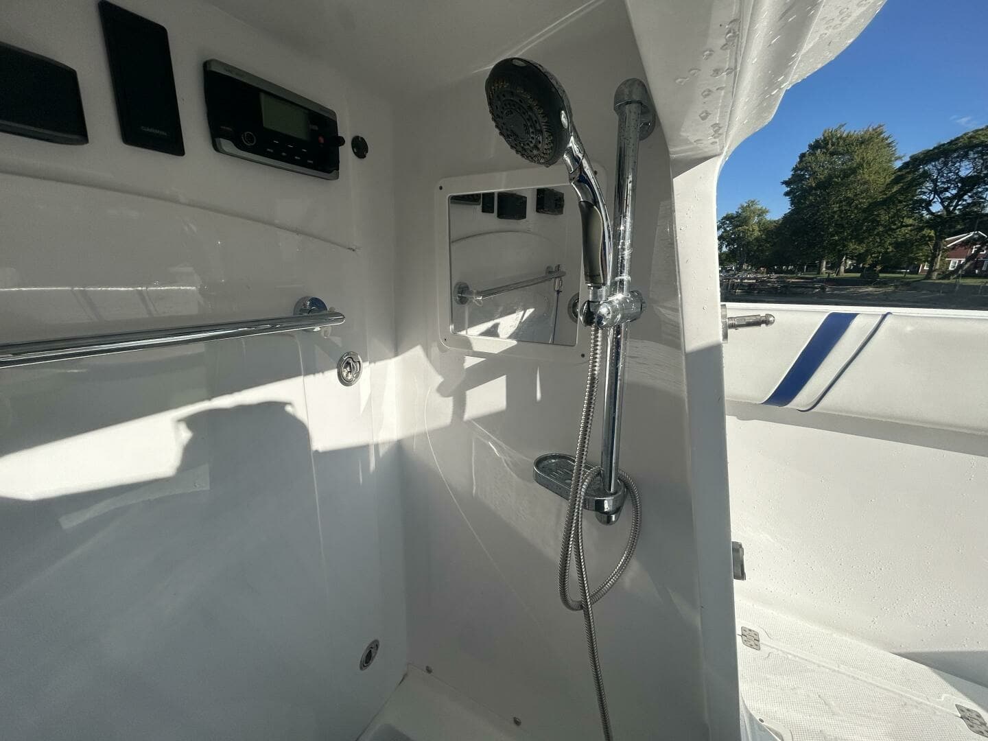 2016 Midnight Express 37 Open 37