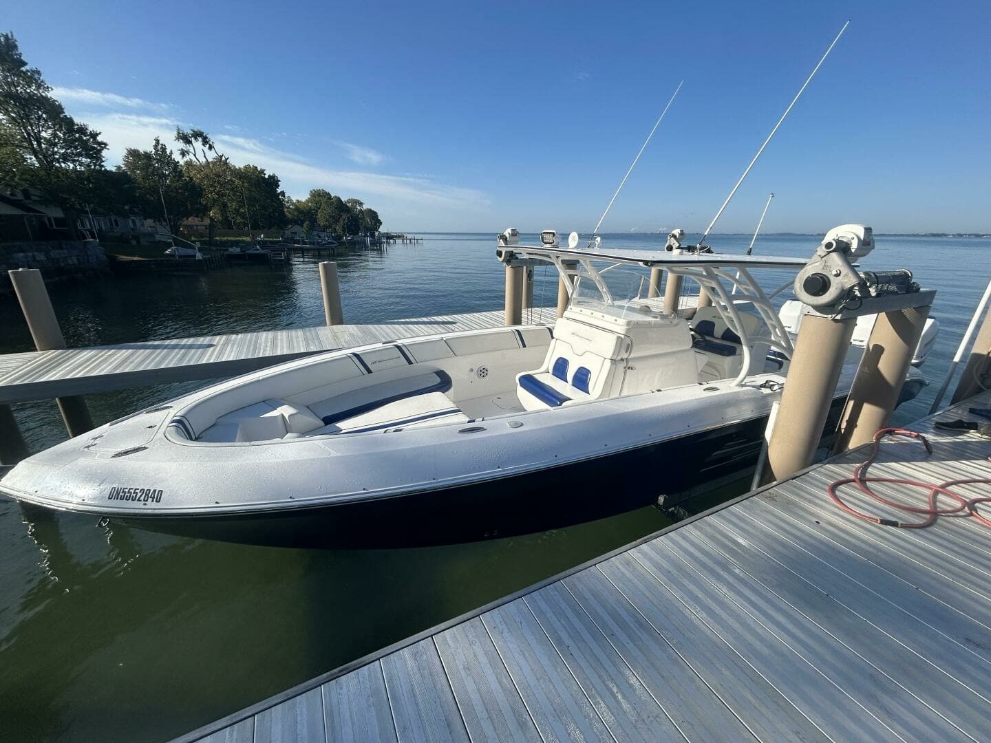 2016 Midnight Express 37 Open 37