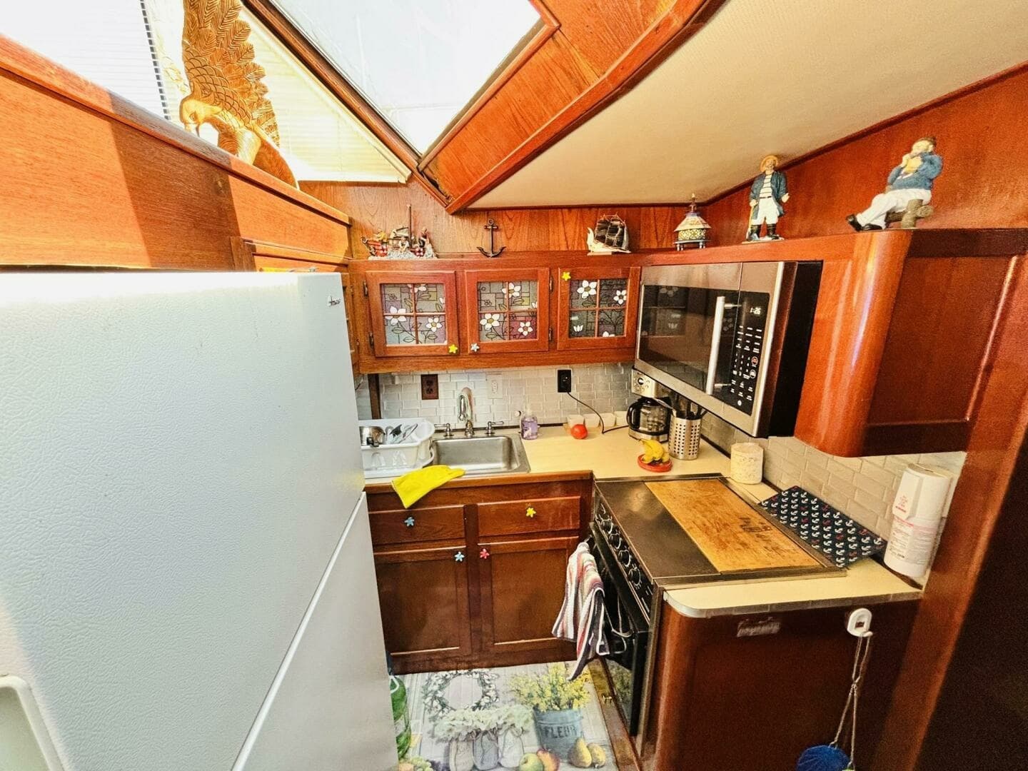 1984 Burns Craft 48 MY 48