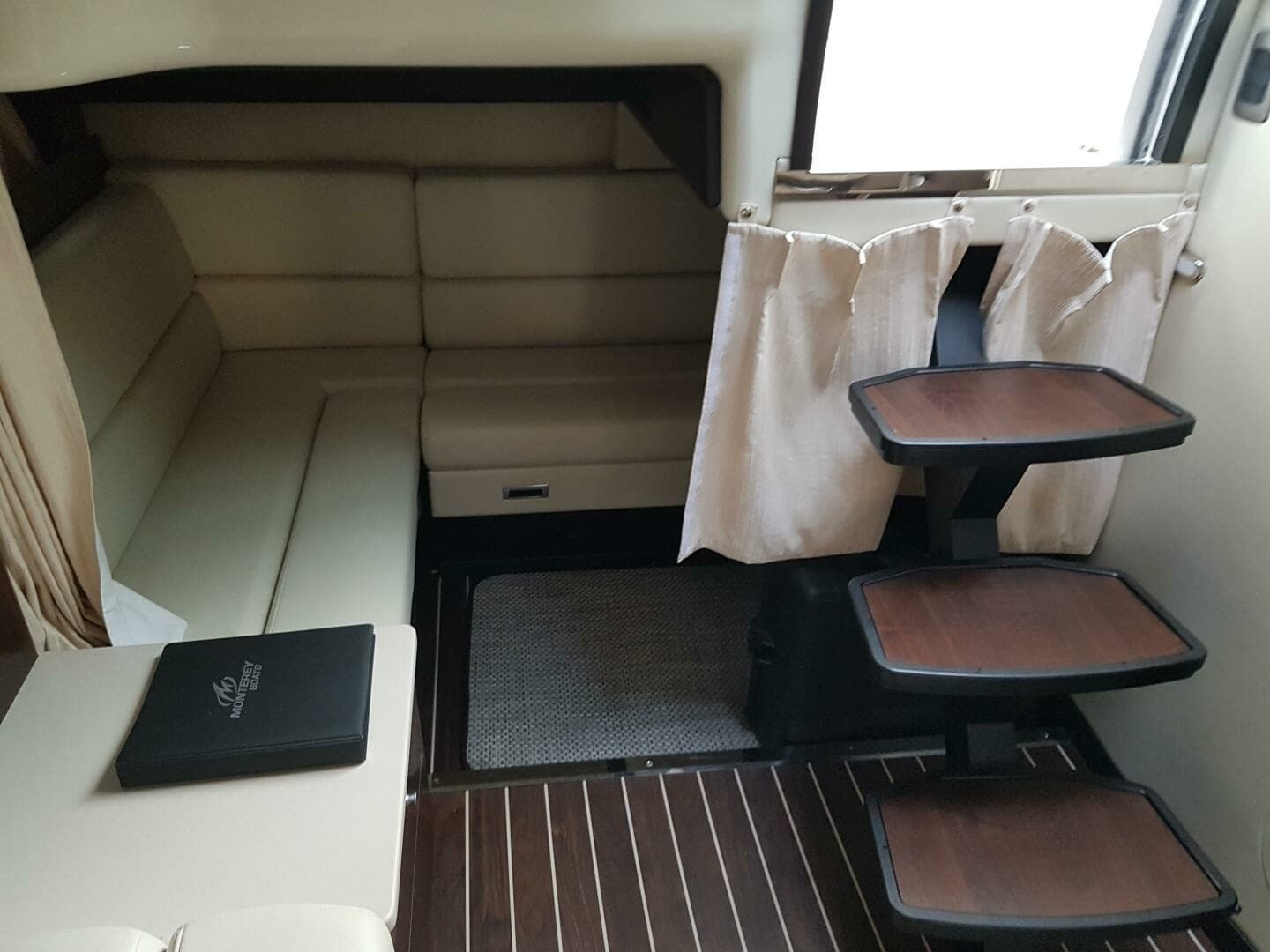 2013 Monterey 340 Sport Yacht 34