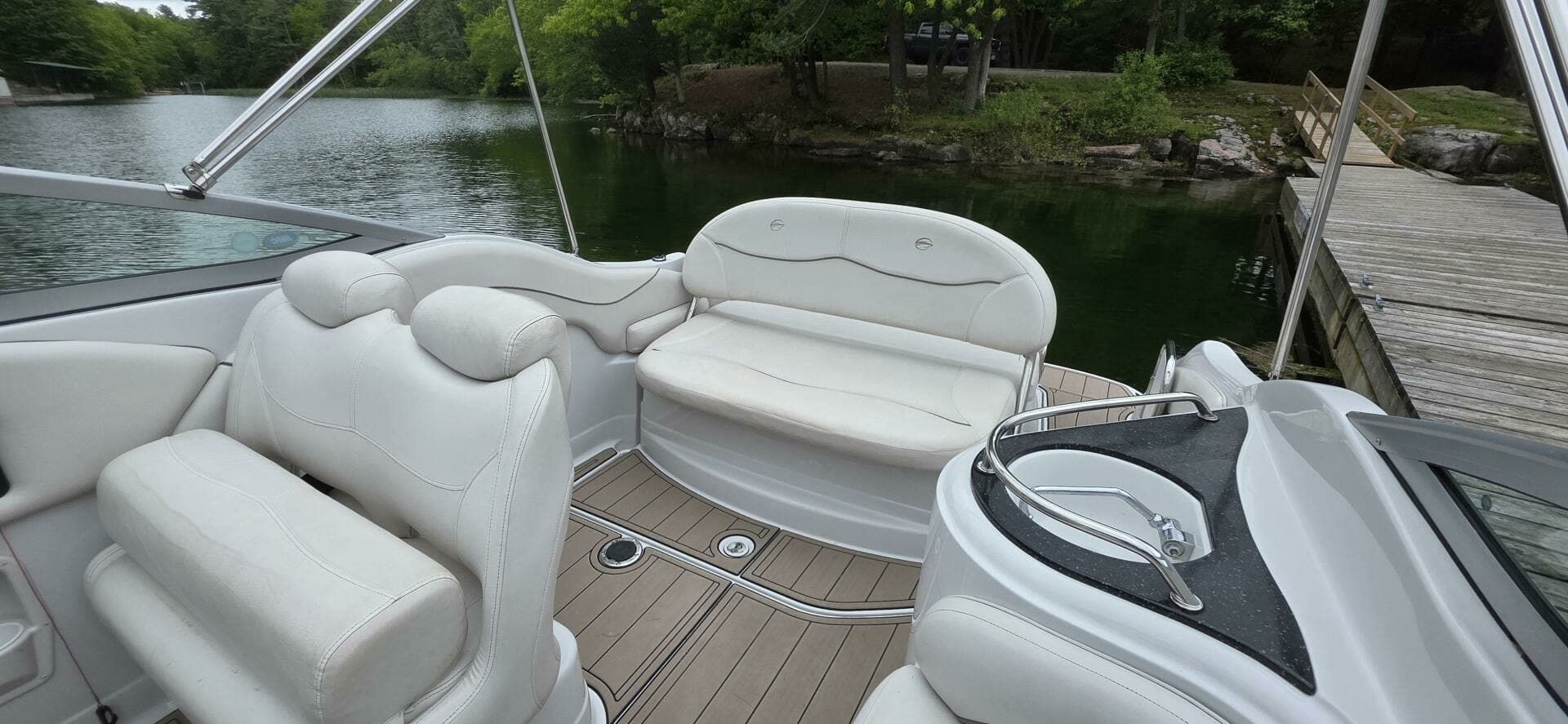 2005 Crownline 250CR 25
