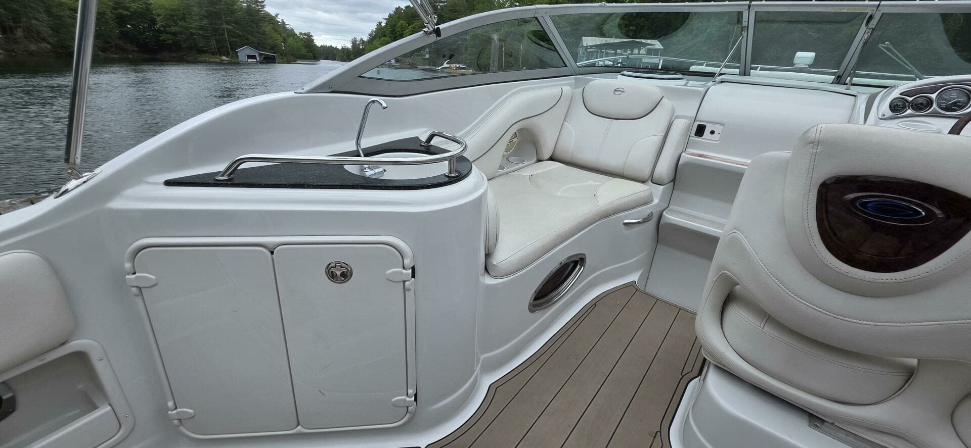 2005 Crownline 250CR 25