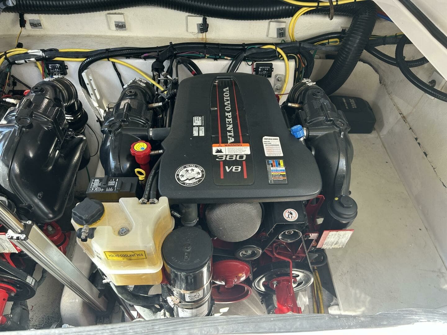 2017 Four Winns H350 35