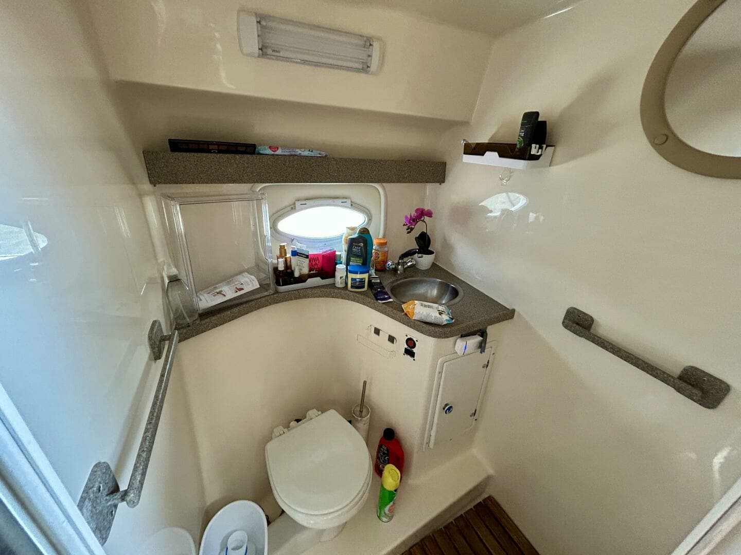 2003 Rinker 310 Fiesta Vee 31