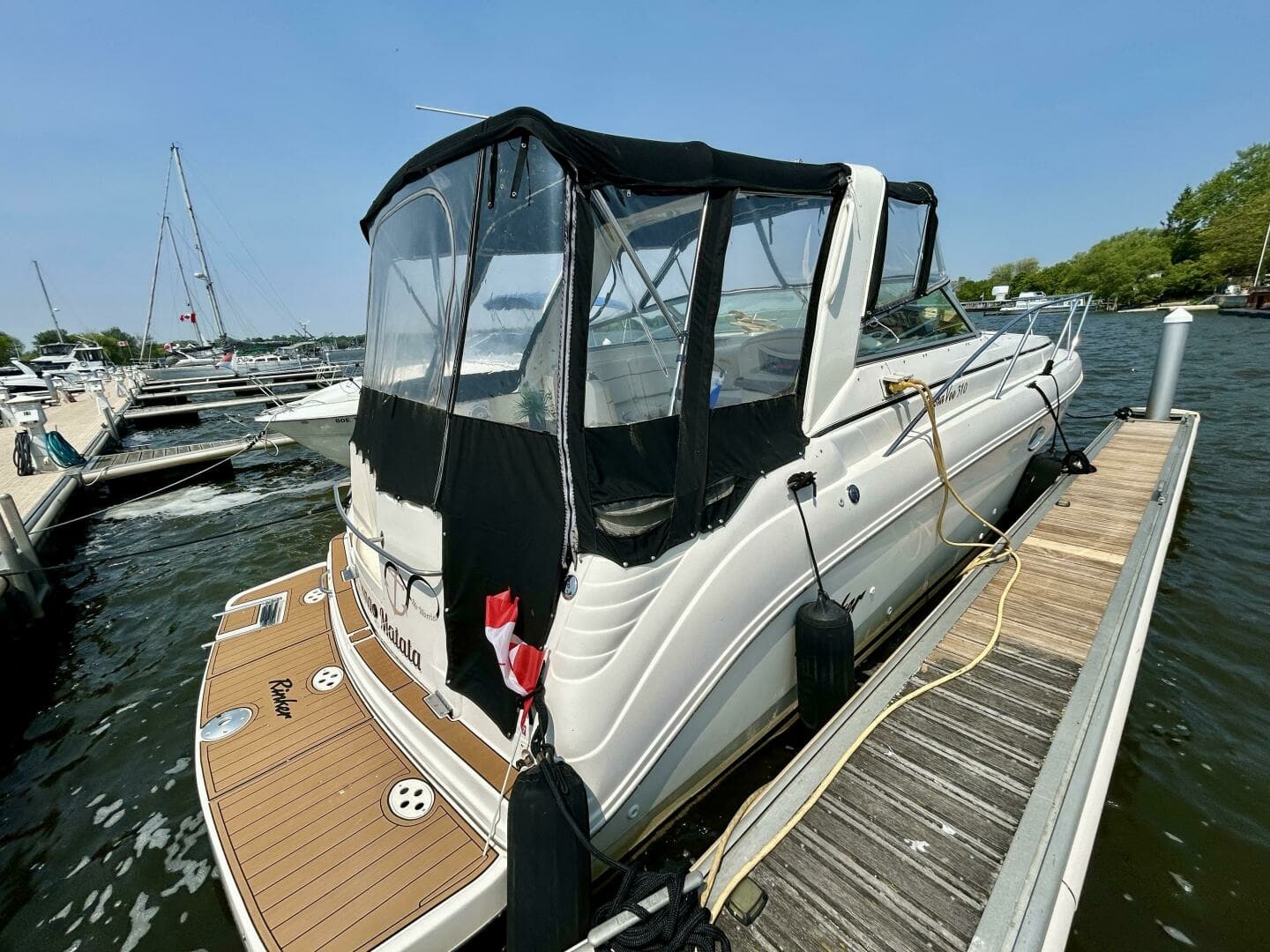 2003 Rinker 310 Fiesta Vee 31