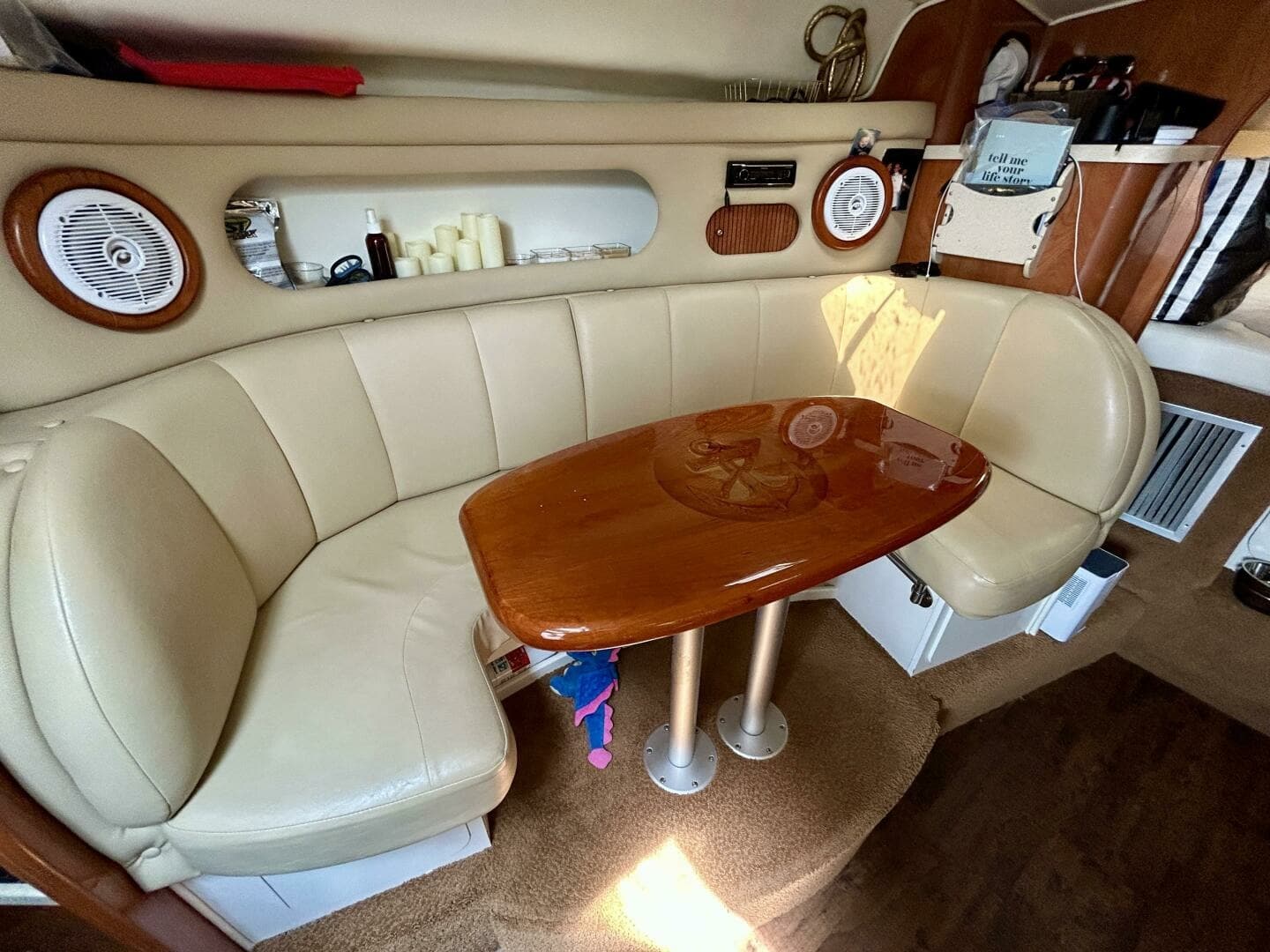 2003 Rinker 310 Fiesta Vee 31