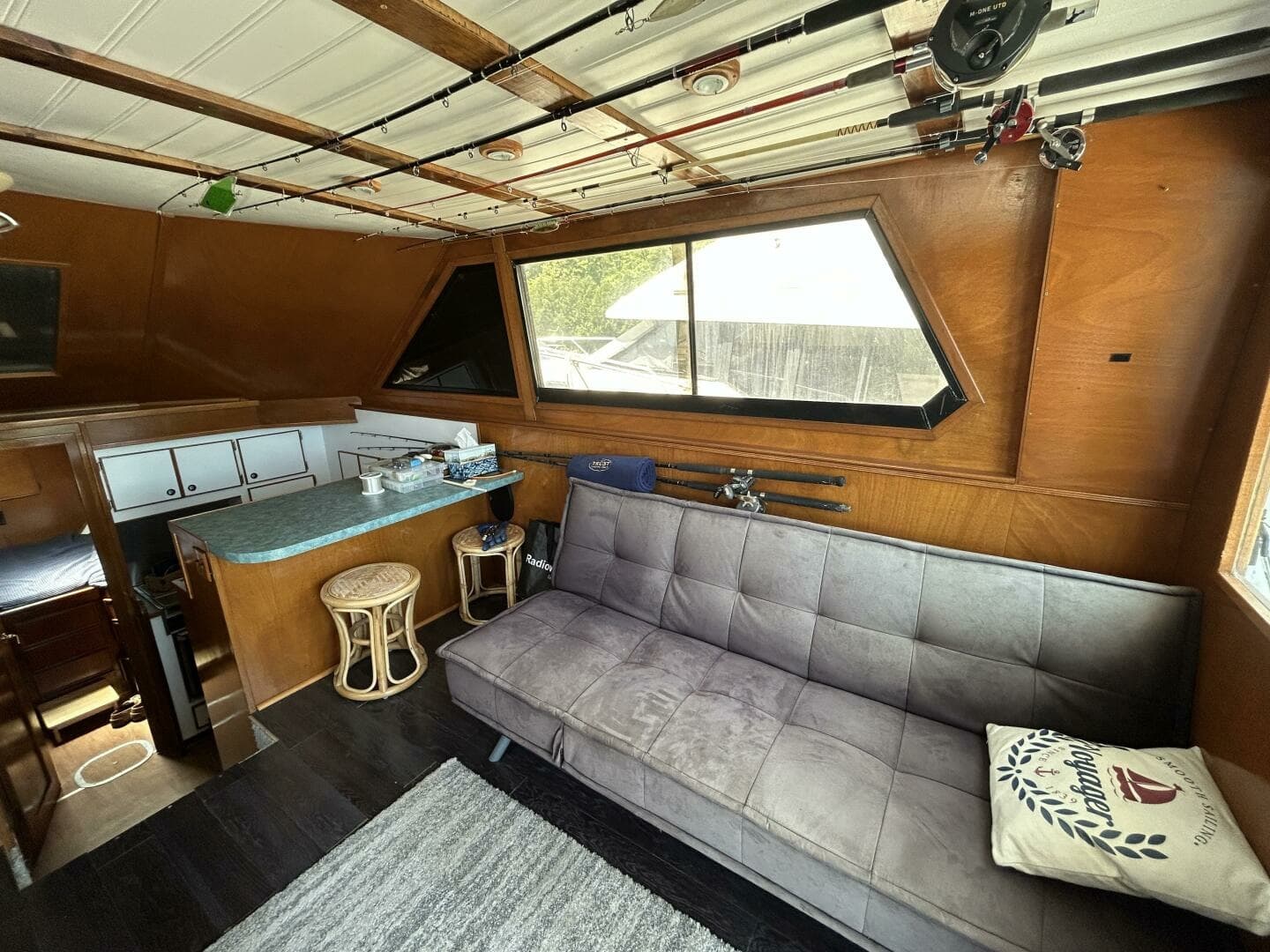 1984 Hatteras 36 Convertible 36