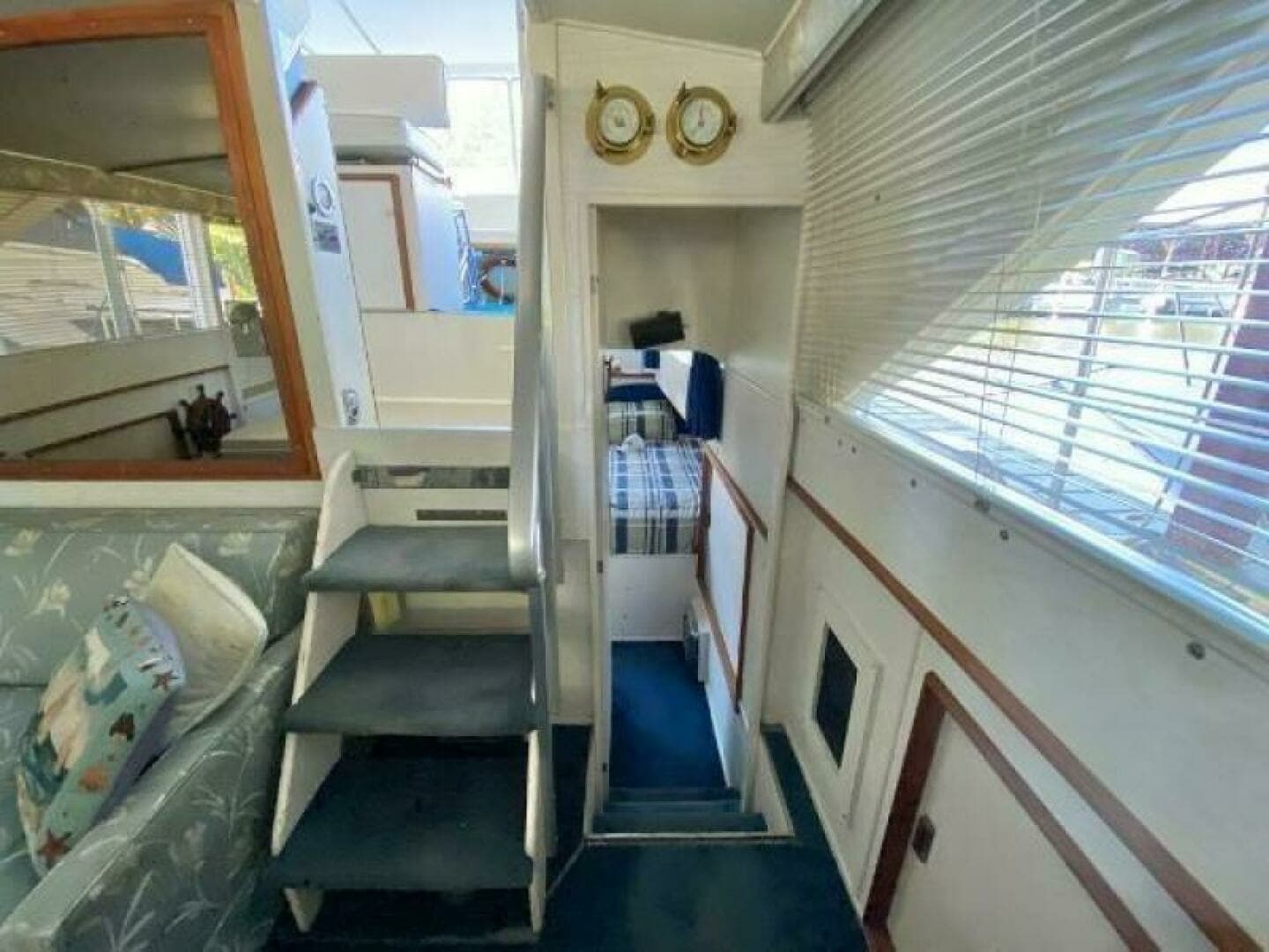 1970 Chris-Craft 42 Commander 42
