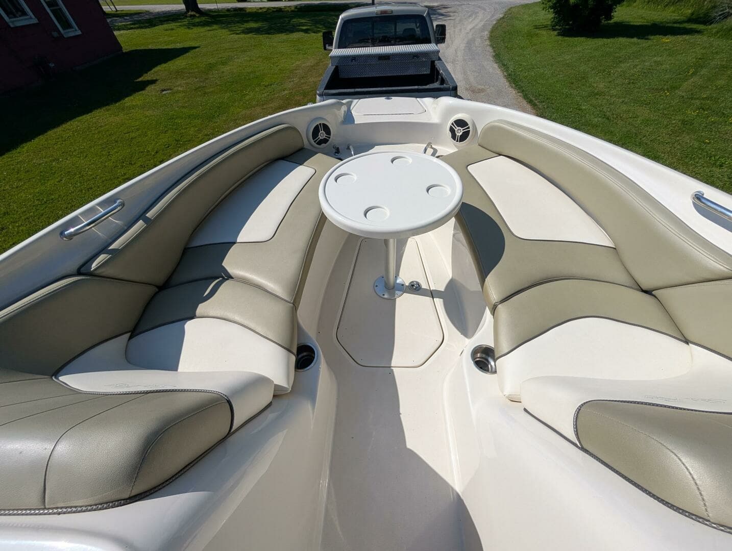 2007 Sea Ray 240 Sundeck 24