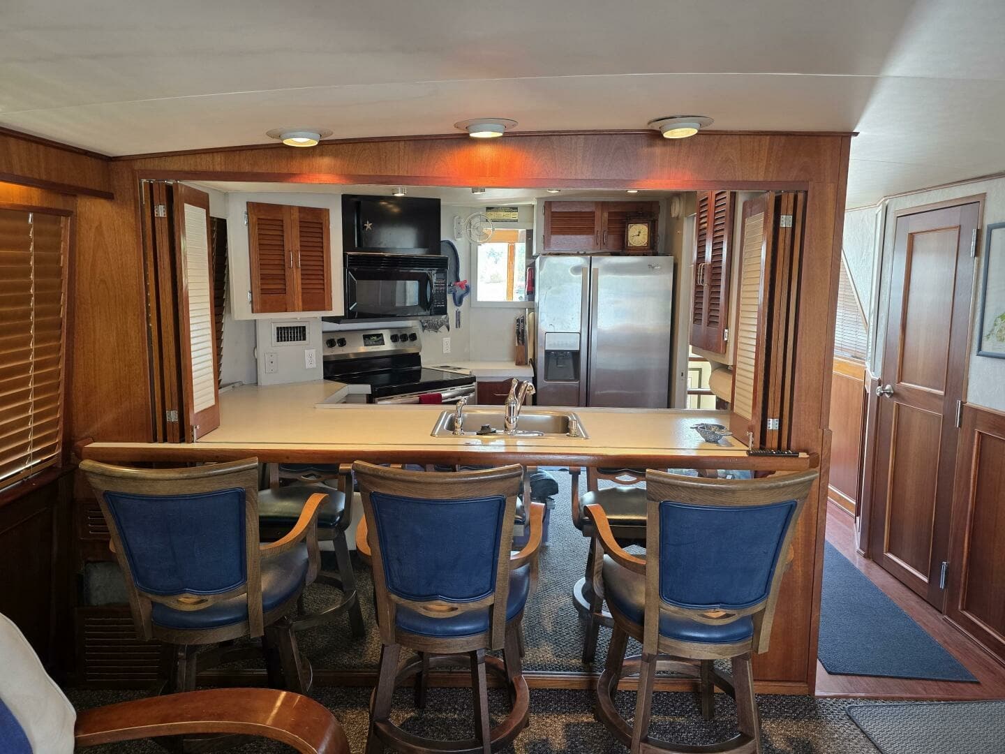 1976 Chris-Craft Roamer 60 60