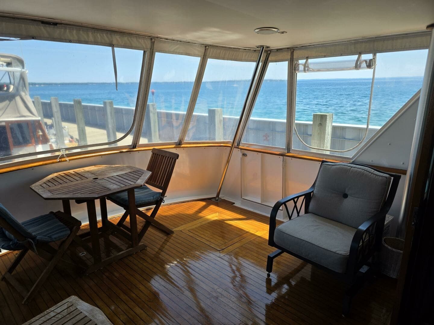 1976 Chris-Craft Roamer 60 60