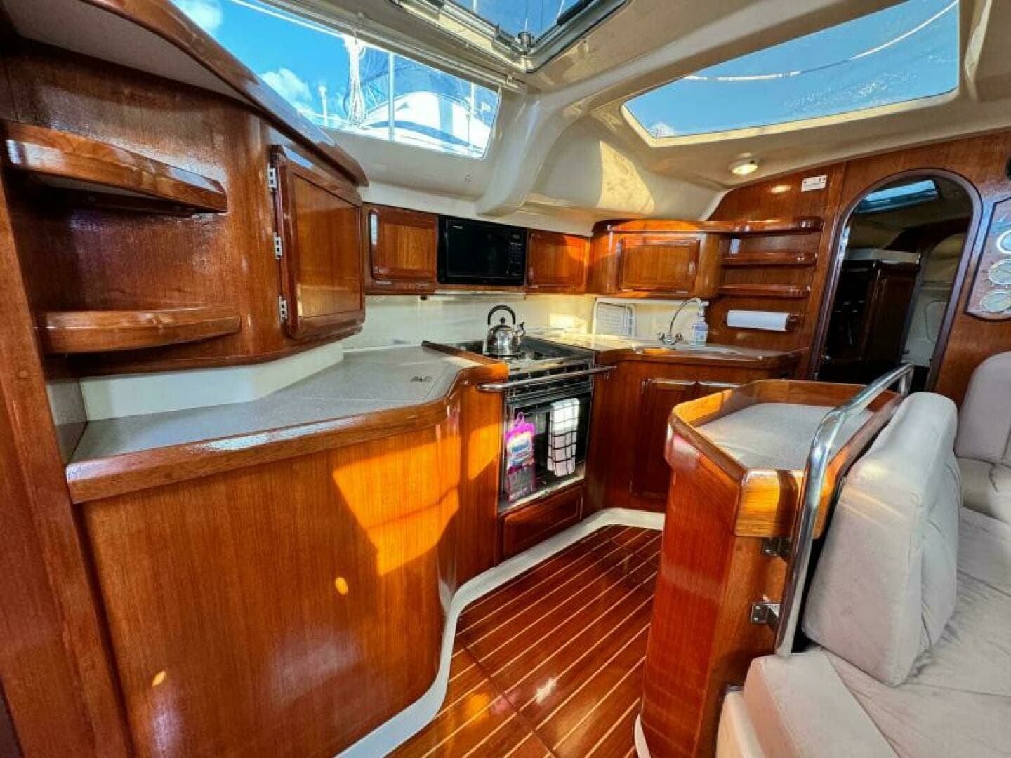 1995 Hunter 430 43