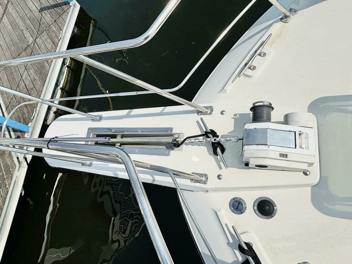 1988 Carver 3807 AFT CABIN 38