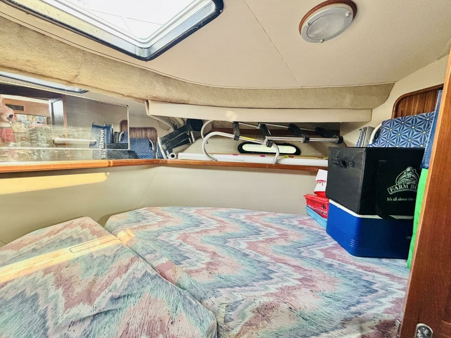 1988 Carver 3807 AFT CABIN 38