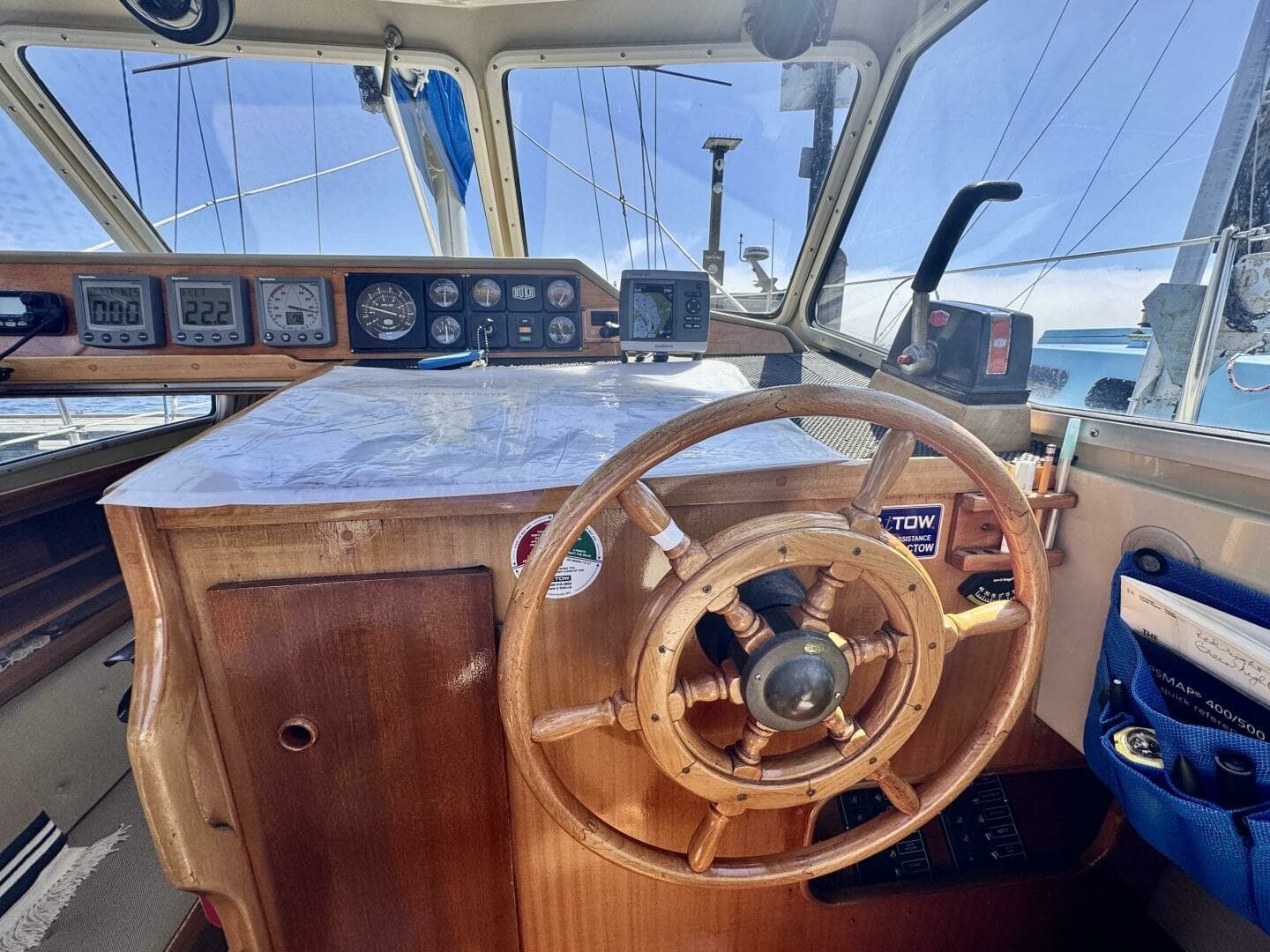 1984 LM 30 30