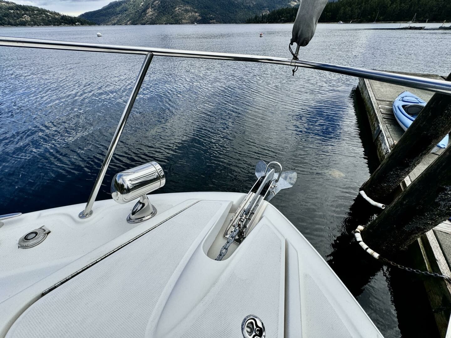 2008 Sea Ray 330 Sundancer 33