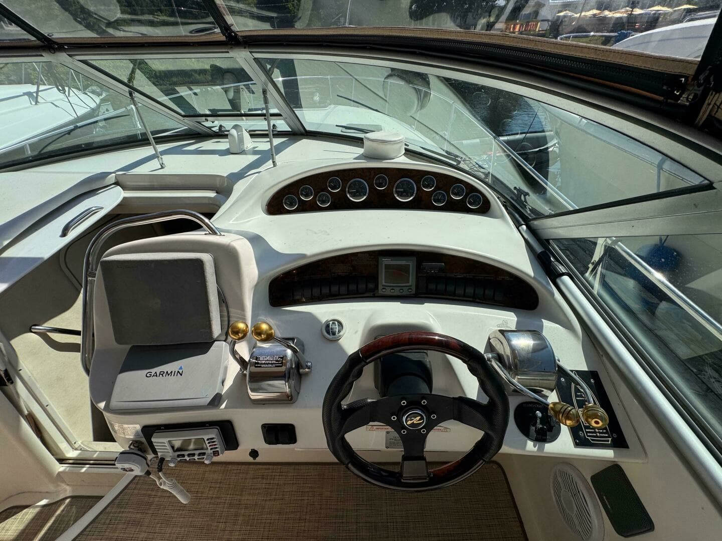 2001 Sea Ray 340 Sundancer 34