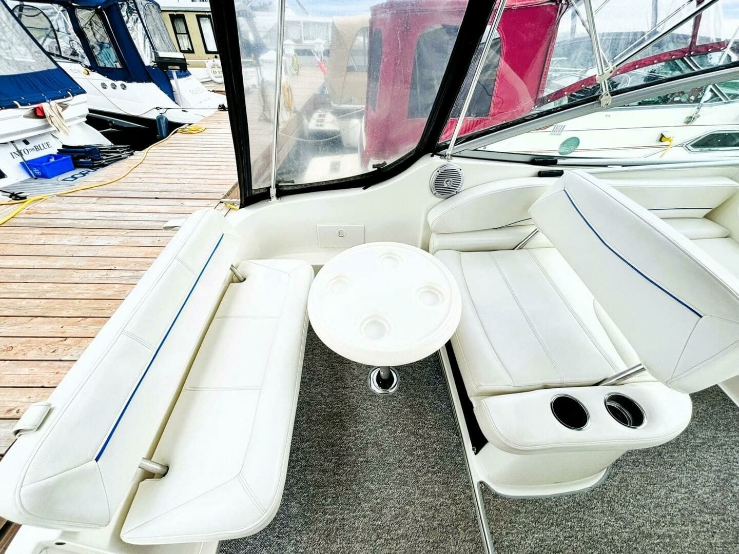 2008 Bayliner 245 SB 24