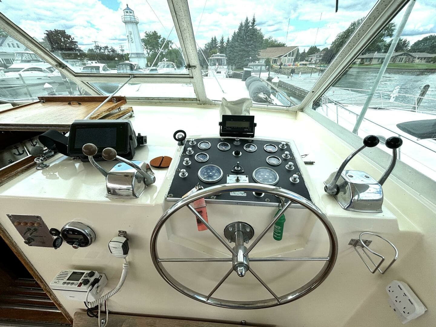 1972 Hatteras 43DC 43