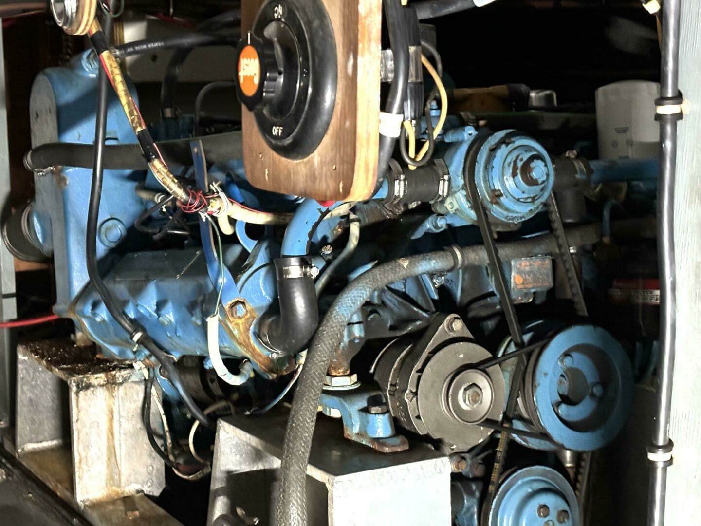 1972 Hatteras 43DC 43