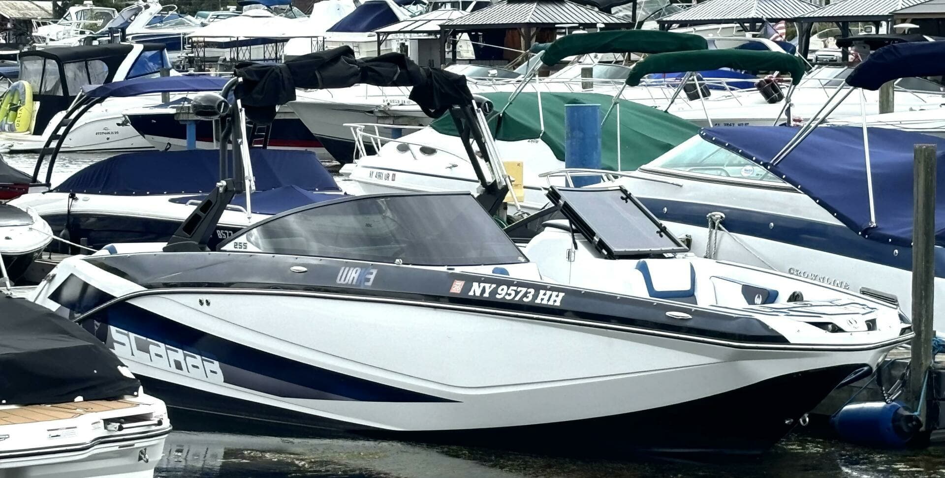 2020 Scarab 255 ID Wake 25