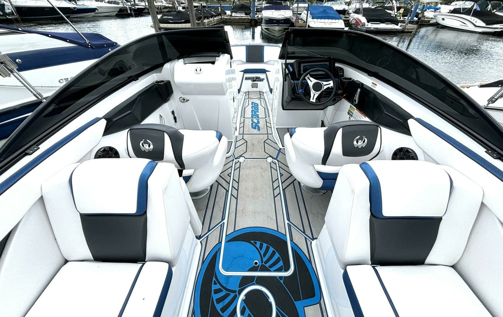 2020 Scarab 255 ID Wake 25