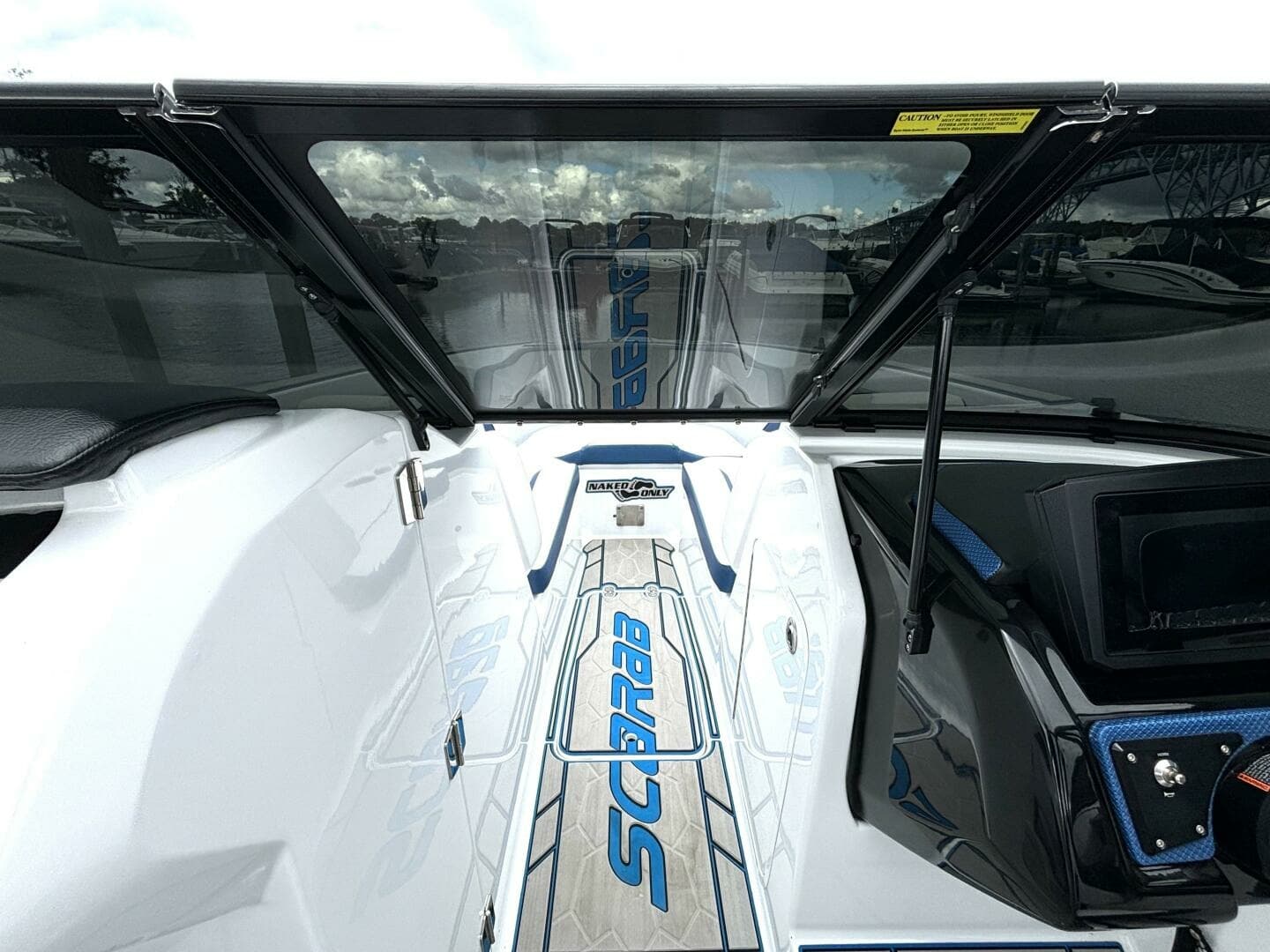 2020 Scarab 255 ID Wake 25