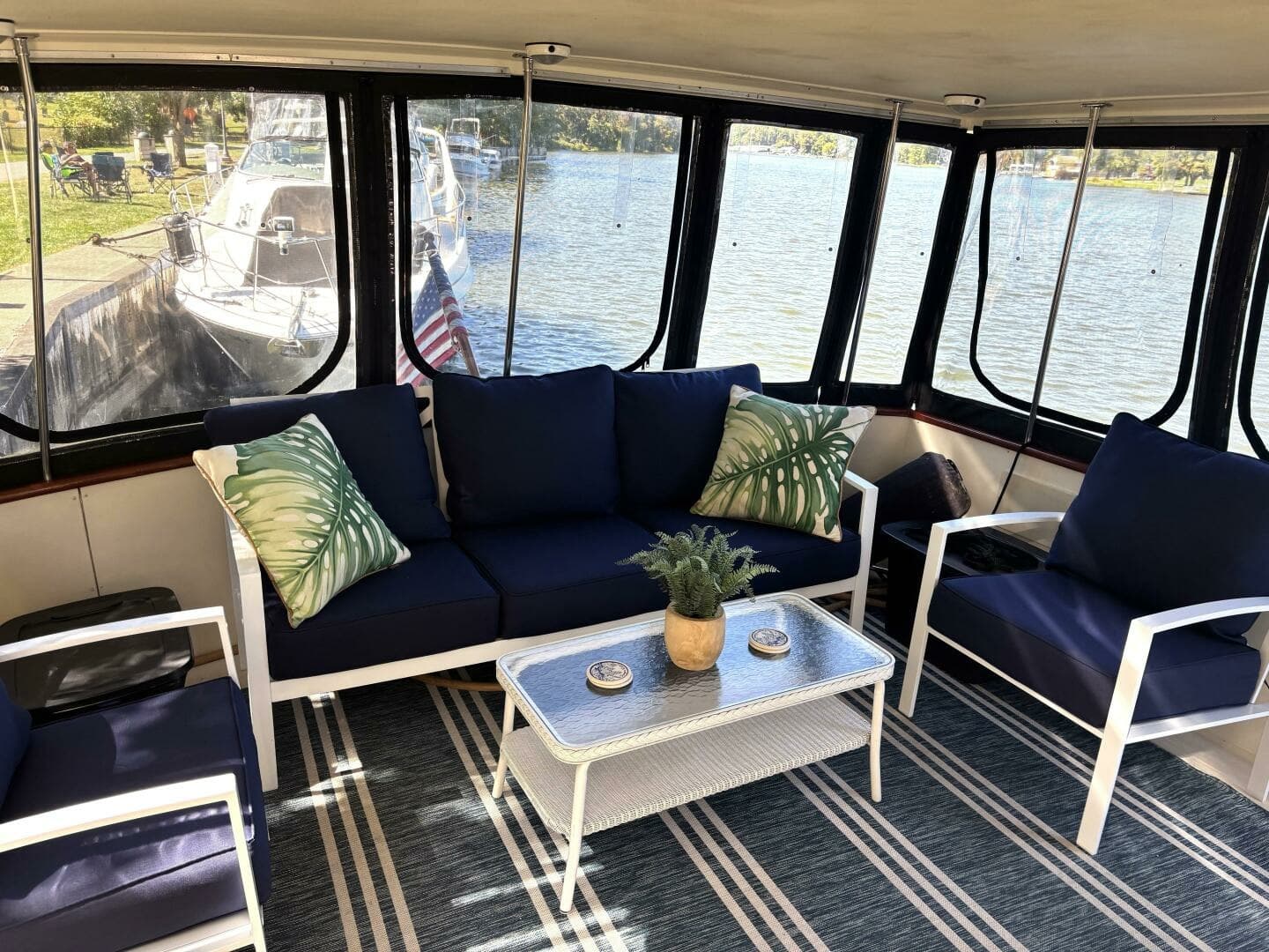 1987 Viking Motor Yacht 44