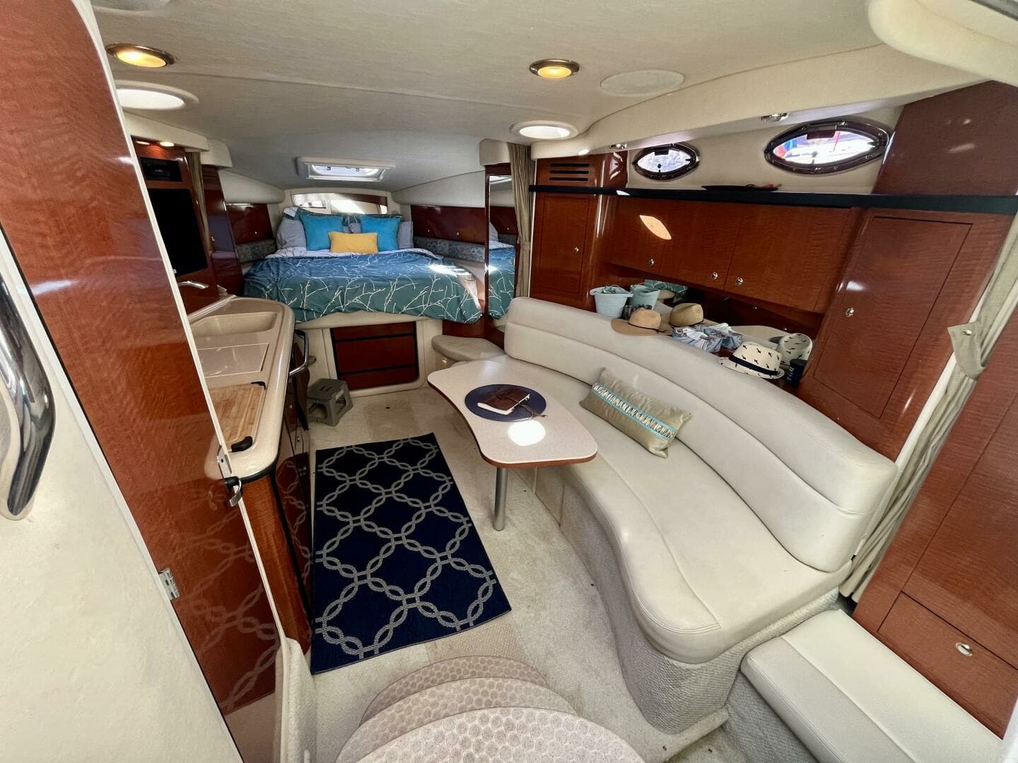 2004 Sea Ray 340 Sundancer 34