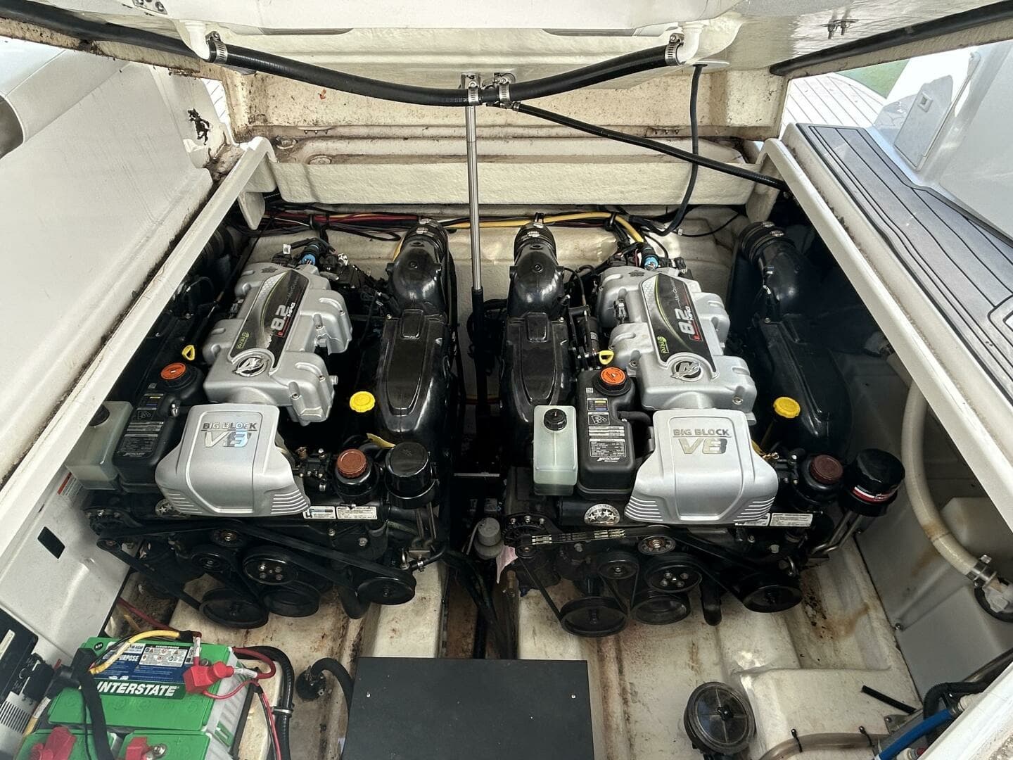 2015 Monterey 355 Sport Yacht 35