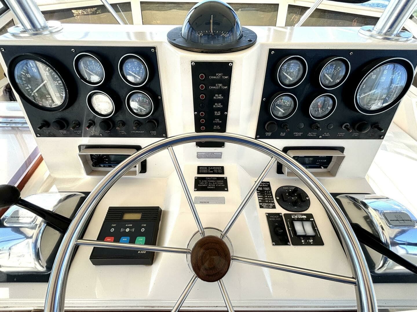 1987 Viking Motor Yacht 44