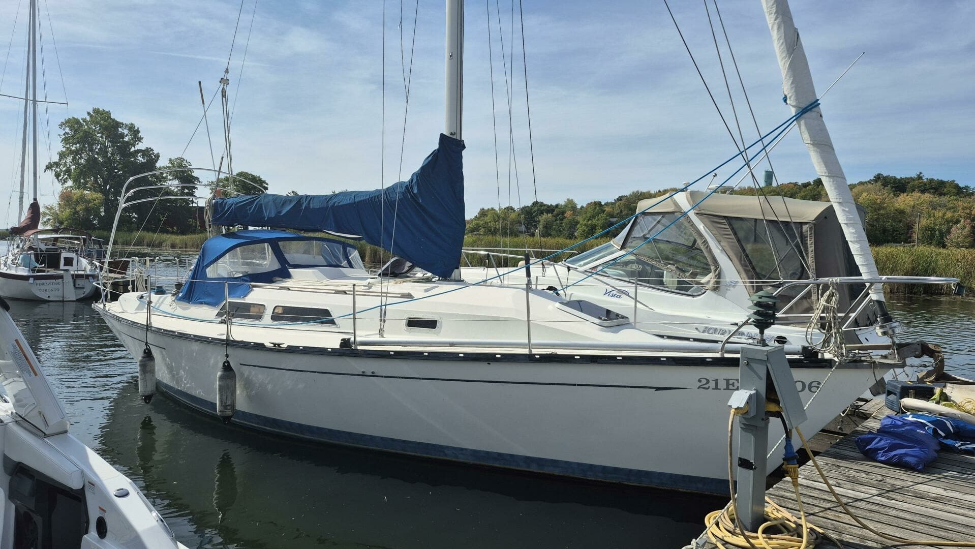 1984 Mirage Yachts 35 35