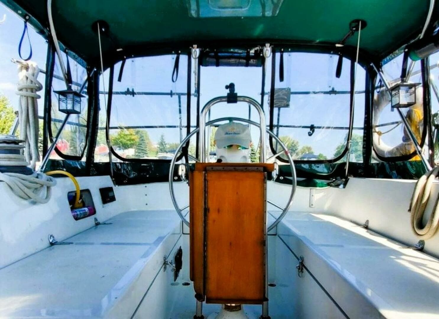 1985 Brewer 35 ARAGOSA 35