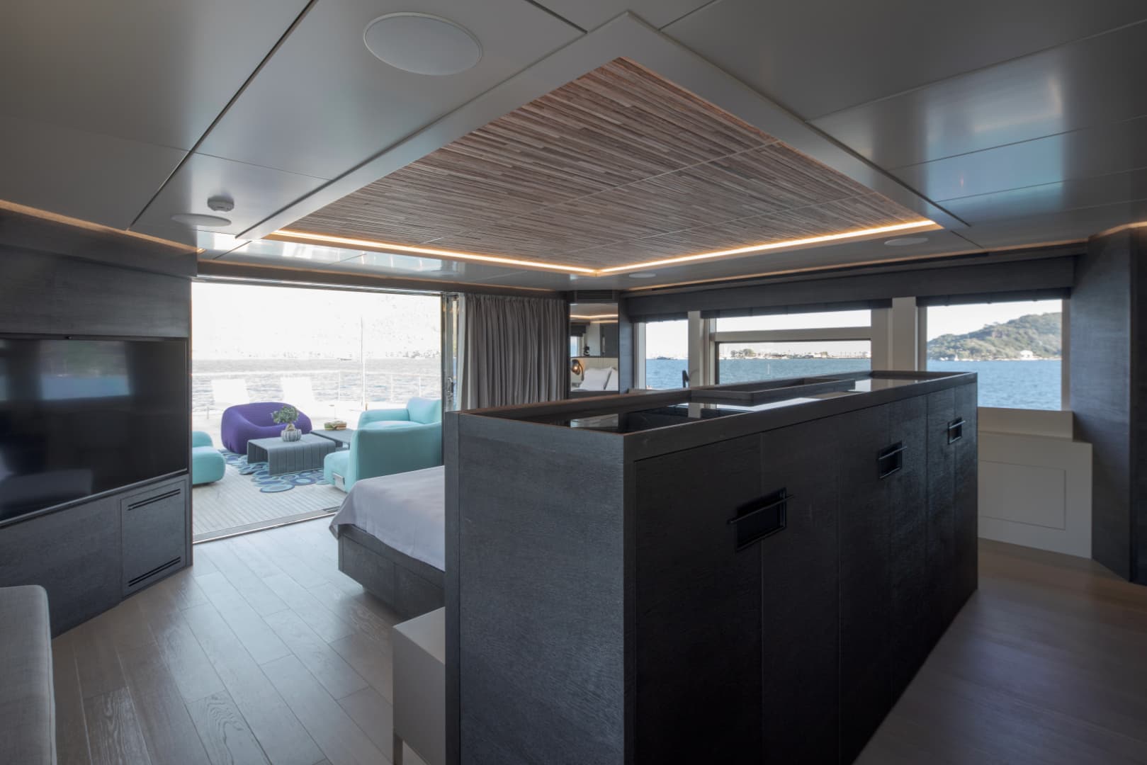 2019 Numarine 32XP