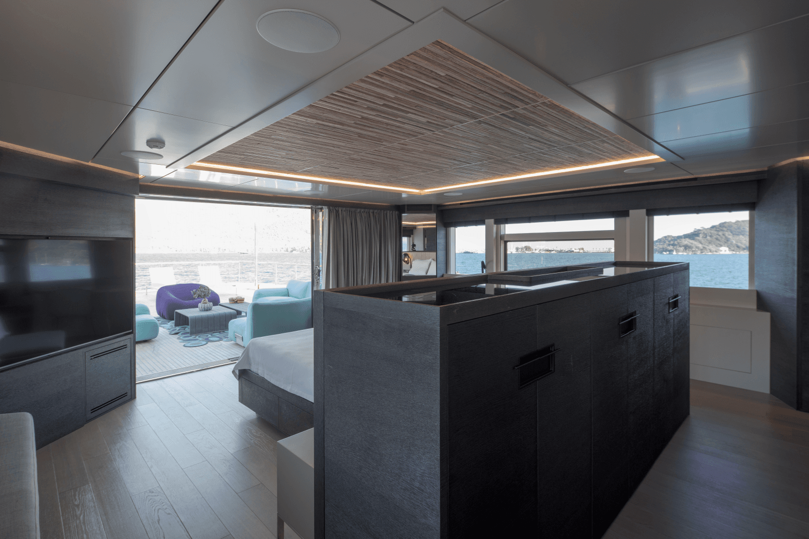 2019 Numarine 32XP