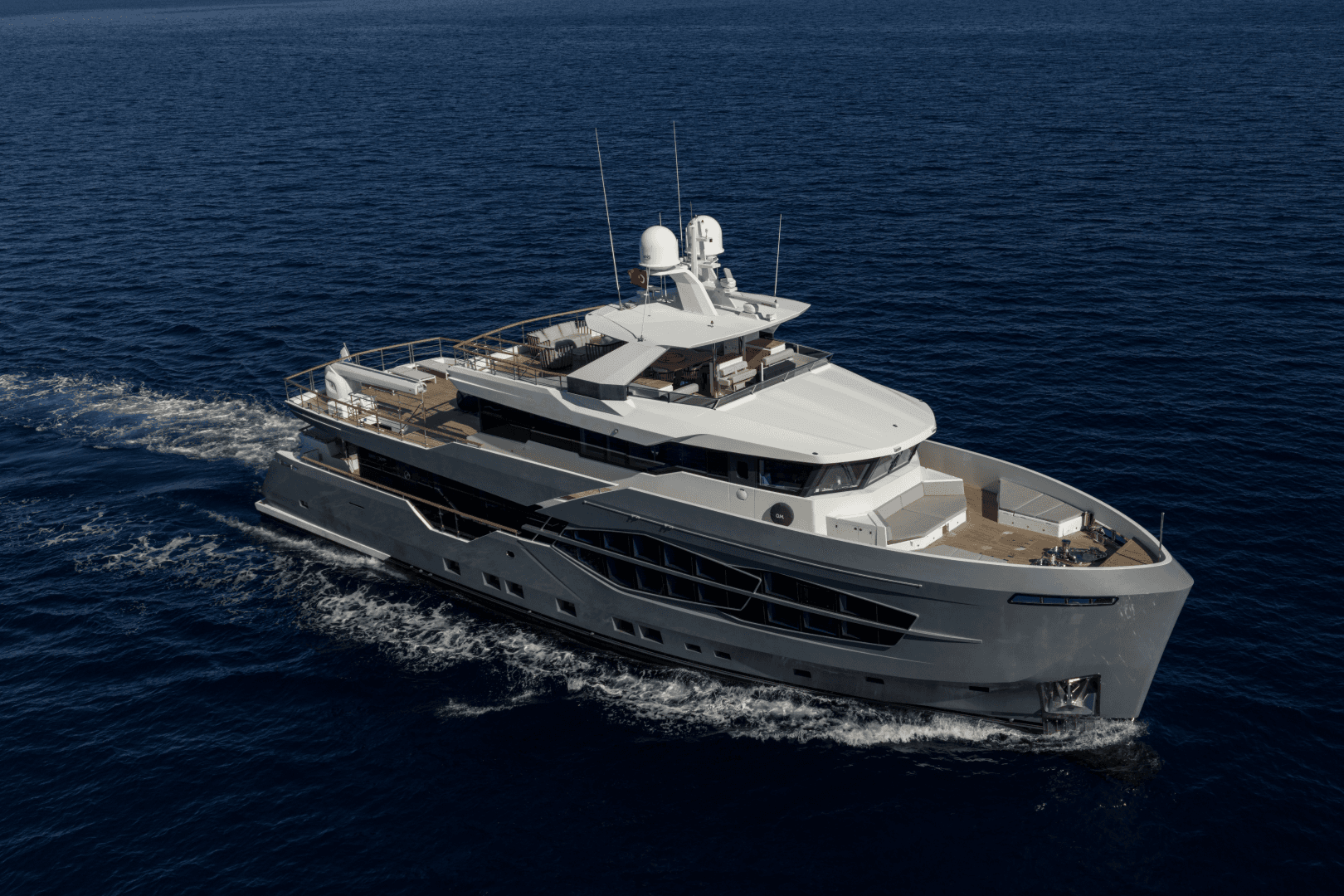 2019 Numarine 32XP